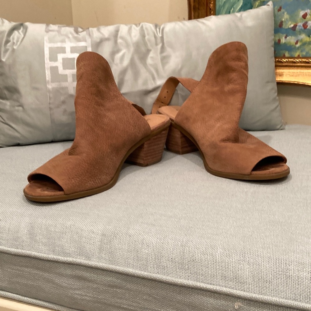 Lucky Brand booties